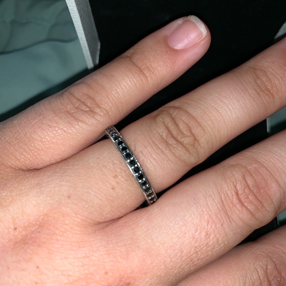 Pandora Ring